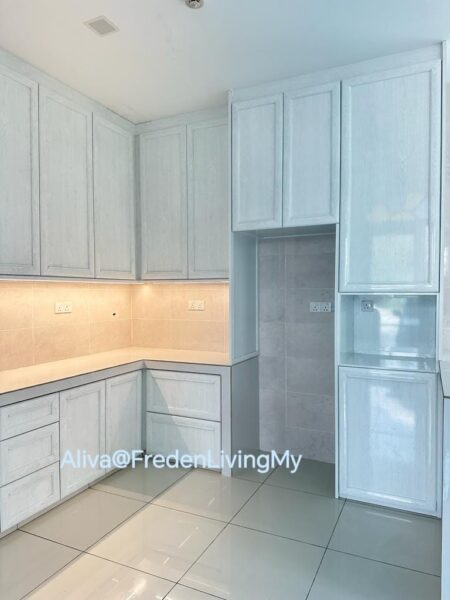 Kitchen Cabinet Renovation